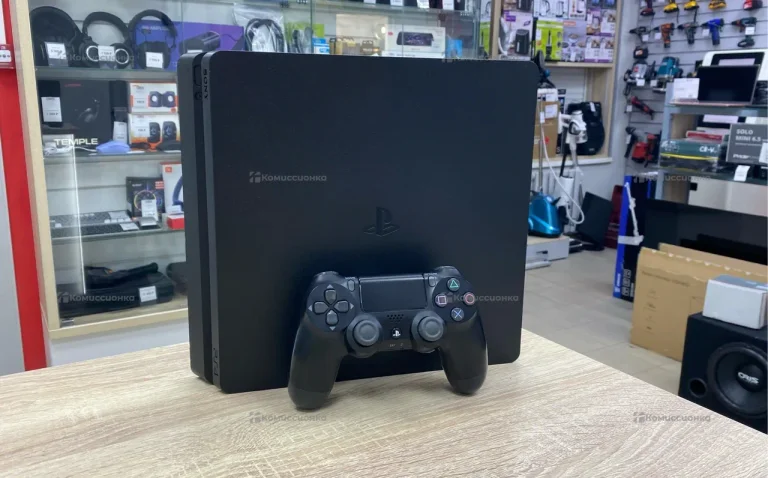 Приставка Sony PS4 Slim 500 ГБ. ПО 12.00