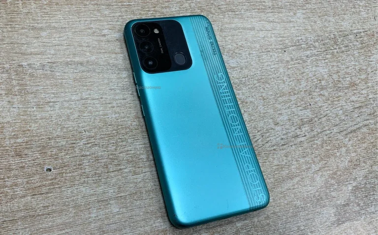 Tecno 8c 4/64