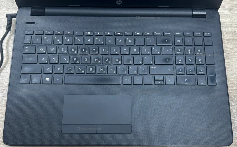 Ноутбук HP Laptop 15-ra0xx