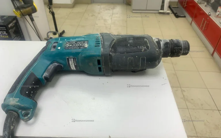Перфоратор makita HR2470