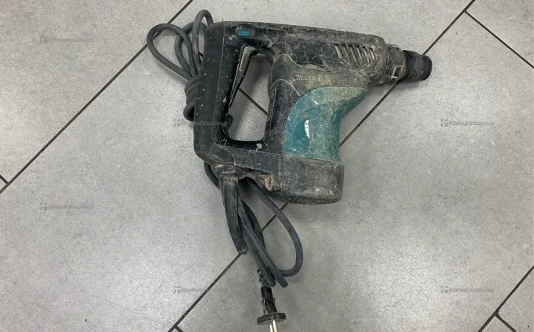 Перфоратор makita HR2810