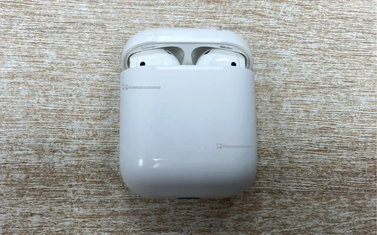 Наушники  Aplle AirPods