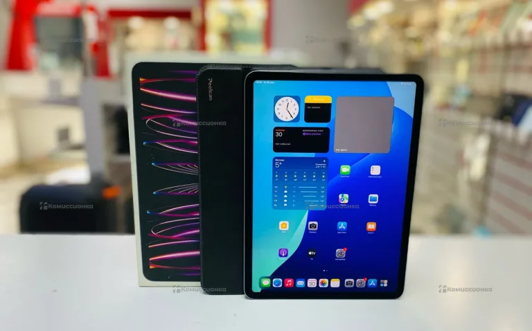 Планшет Apple iPad Pro 11 (2022) 128 ГБ Wi-Fi