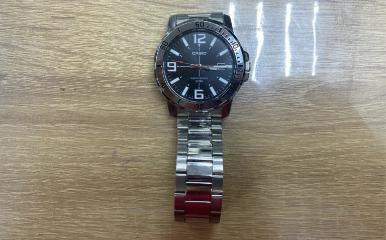 Часы  Casio MTP-VD01