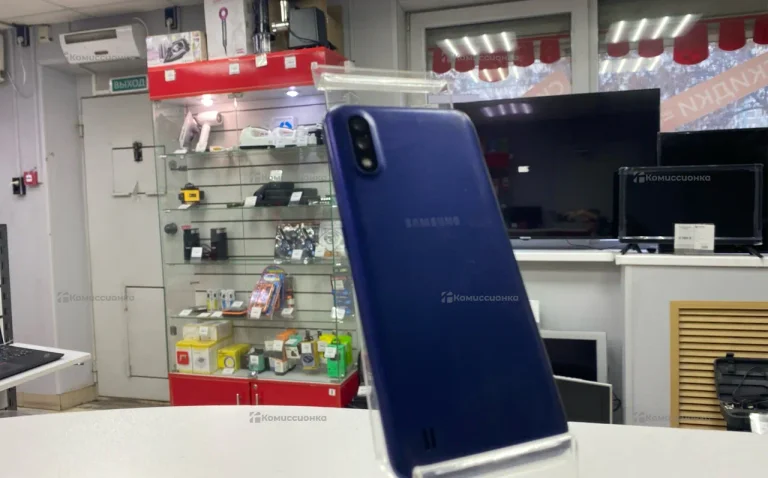Samsung Galaxy A01 2/16 ГБ