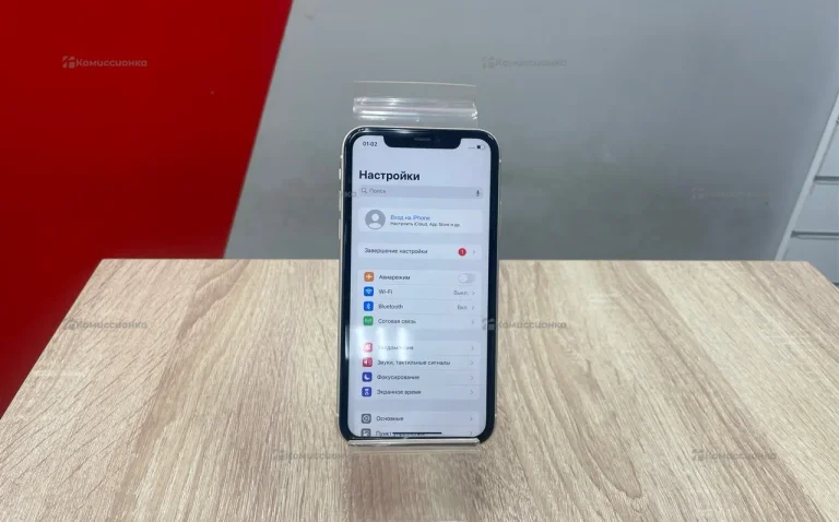 Apple iPhone 11 4/64 ГБ
