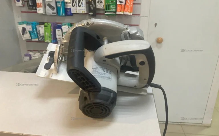 Дисковая пила Ресанта ДП-210/2000