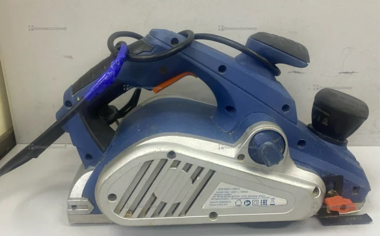 Рубанок электрический Dexter Power M1B-SW01-110X3,