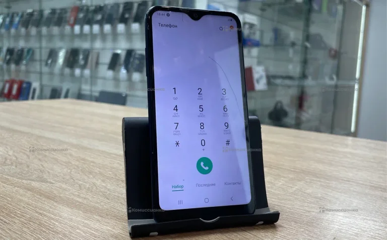 Samsung Galaxy M01 3/32 ГБ