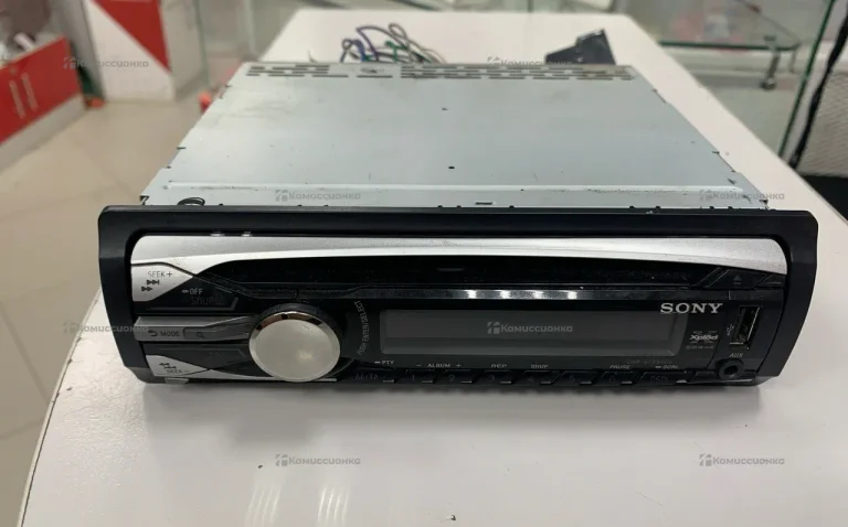 Автомагнитола  Sony cdx gt454us