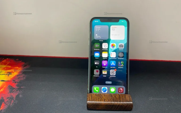 Apple iPhone 11 4/64 ГБ