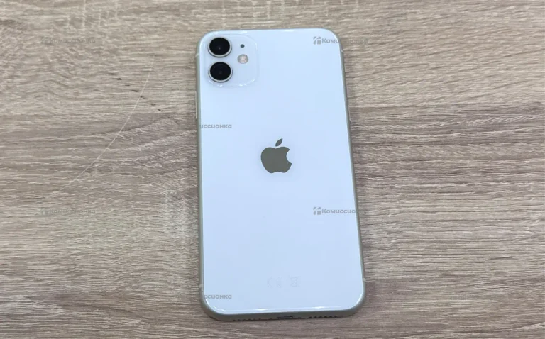 Apple iPhone 11 4/64 ГБ