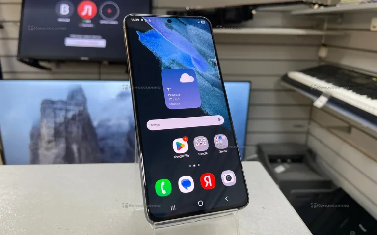 Samsung Galaxy S21 8/128 ГБ