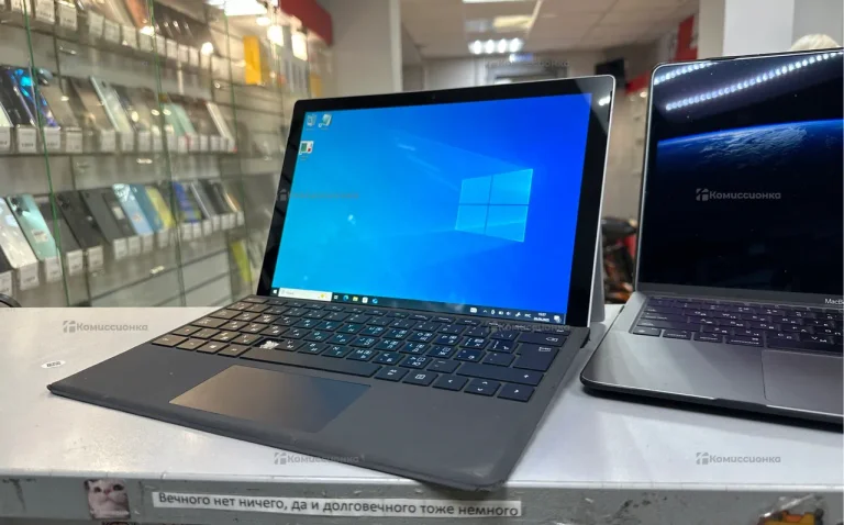 Планшет Microsoft Surface Pro 5 i5 4Gb 128Gb