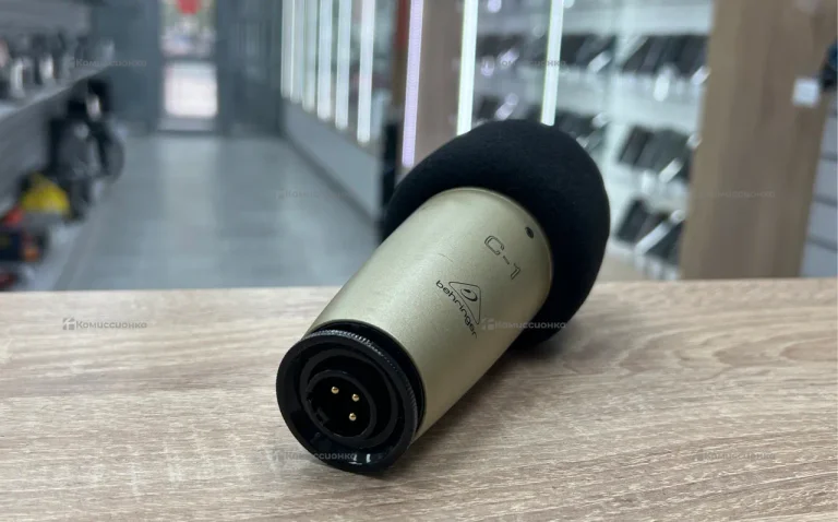 Микрофон behringer c-1