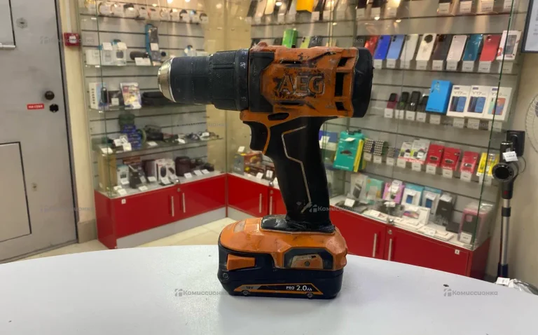 Шуруповерт 202с