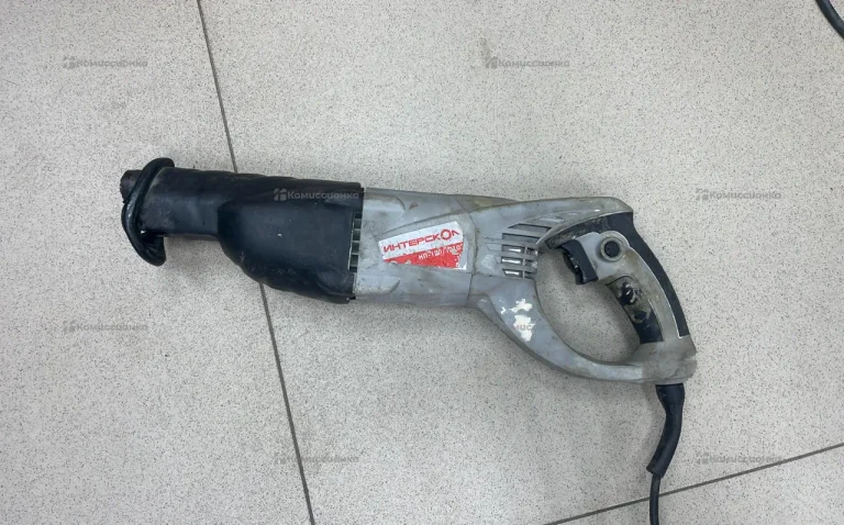 Пила Интерскол НП-120/1010Э