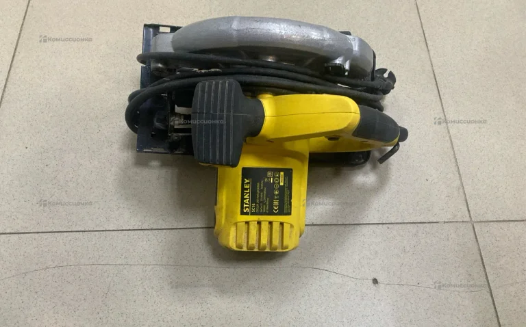 Дисковая пила STANLEY SC16