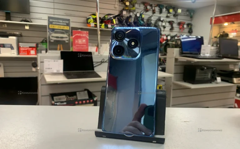 Tecno Spark 10C 4/64 ГБ