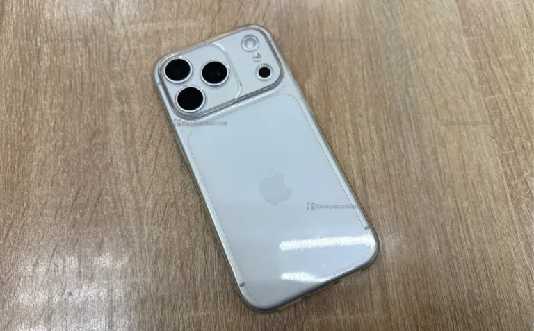 Apple iPhone 17 Pro 8/256 ГБ