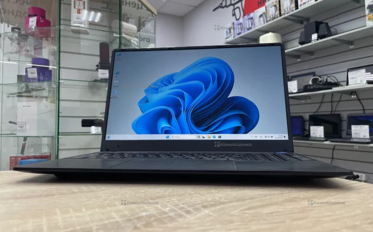 Ноутбук  Intel Inside