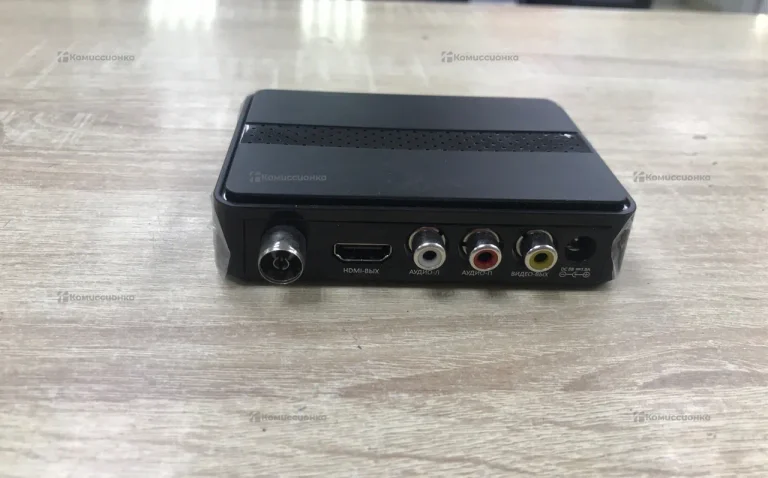 Цифровая ТВ приставка  Cadena CDT-2291SB