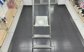 Cтремянка 5 ступеней