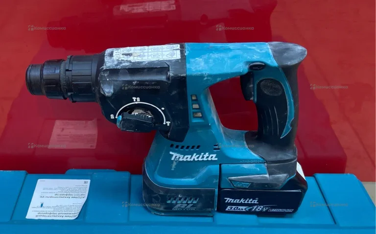 Перфоратор makita DHR242RFE 3.0Ач х2