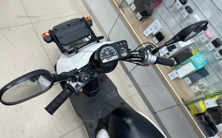 Скутер Yamaha Gear 4T