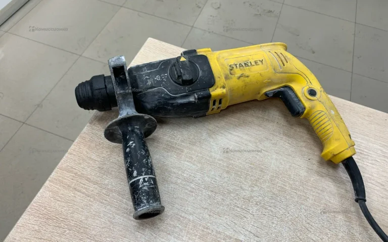Перфоратор Stanley SHR243