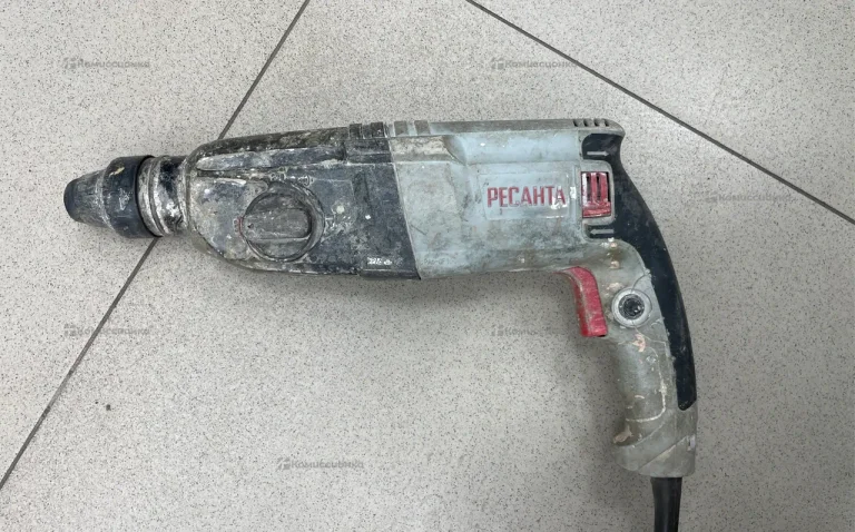 Перфоратор Ресанта П-26/800К