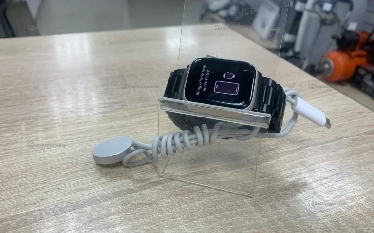 Часы Apple Watch Series 8 41mm