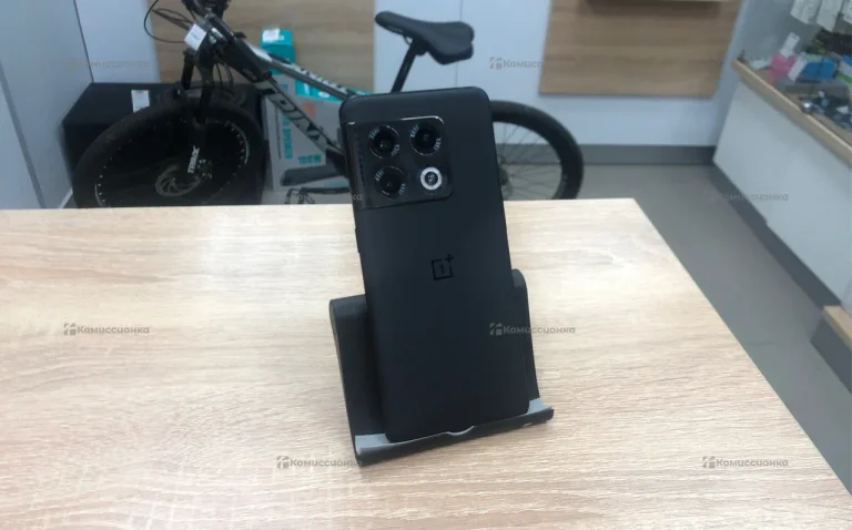 OnePlus 10 Pro 8/128 ГБ