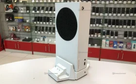 Купить Приставка Xbox Series S 512 ГБ. б/у , в Курган Цена:17900рублей