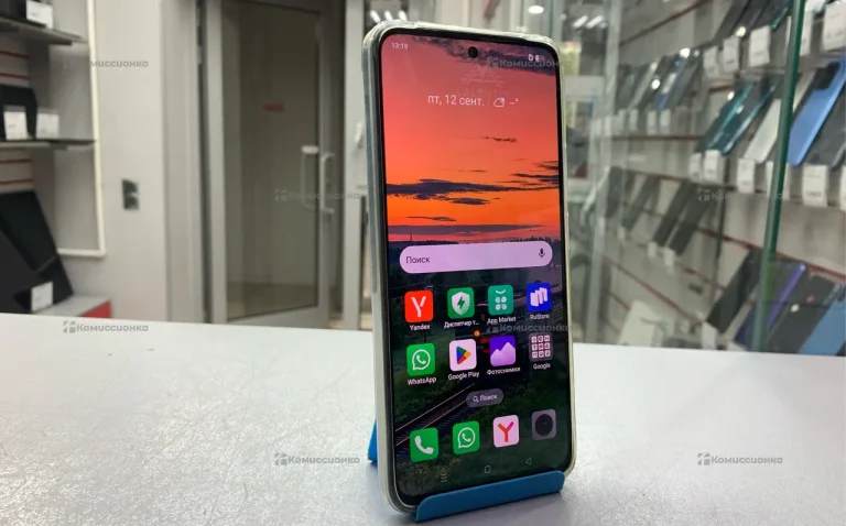 Realme 12 256.