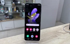 Купить Samsung Galaxy Z Flip4 8/128 ГБ б/у , в Санкт-Петербург Цена:17900рублей