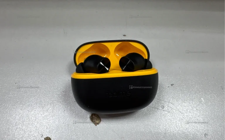 Наушники  Realme t200