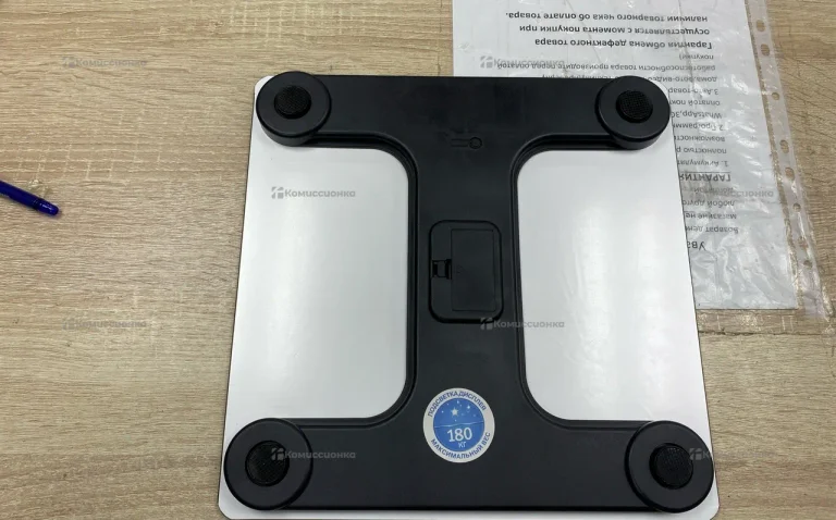 весы напольные Vitek 8083