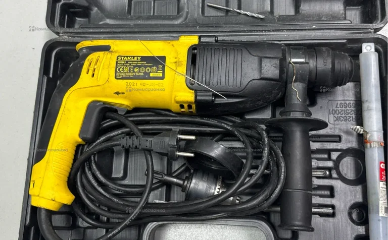 Перфоратор Stanley SHR243