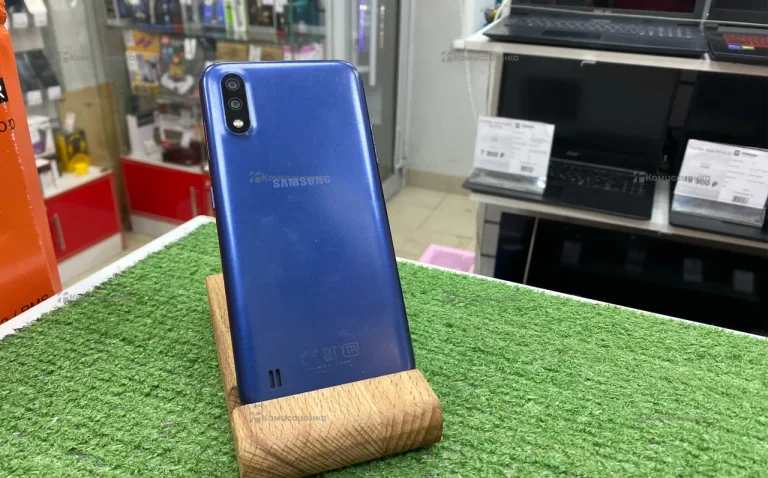 Samsung Galaxy A01 2/16 ГБ