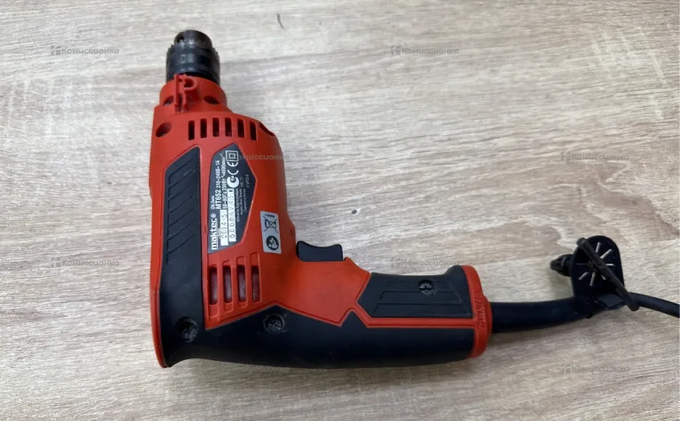 Дрель Maktec MT652