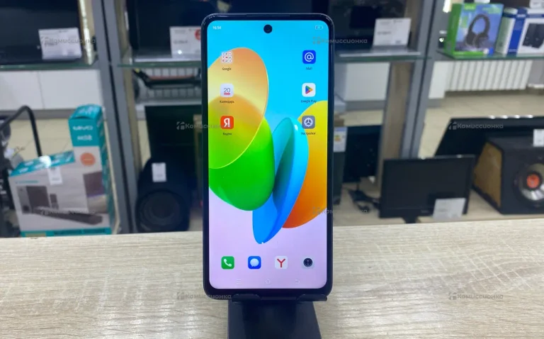 Tecno Spark 20C 4/128 ГБ