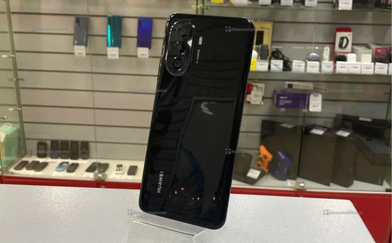 Huawei Nova Y70 4/128 ГБ