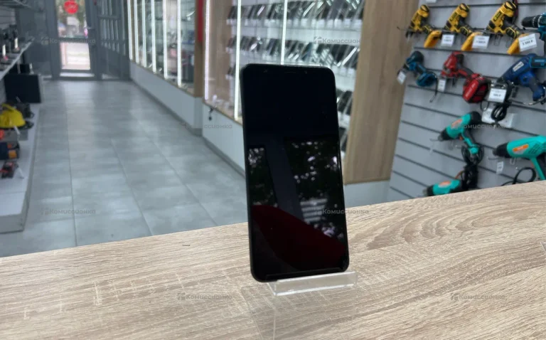 Xiaomi Redmi 5 Plus 4/64 ГБ