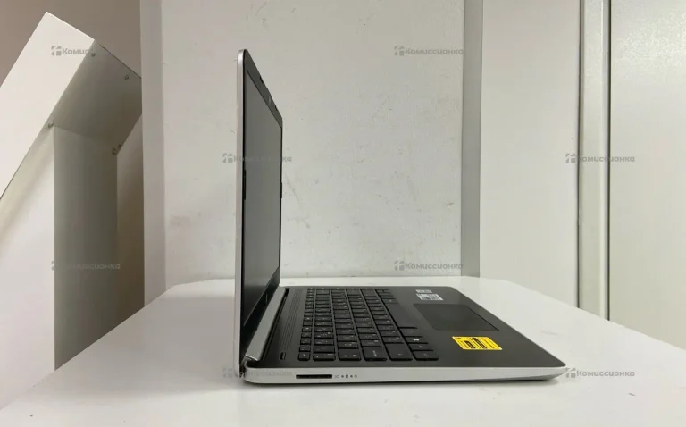 Ноутбук  HP 14s-dq1019ur