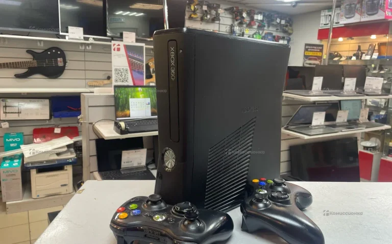 Приставка XBOX 360. Slim