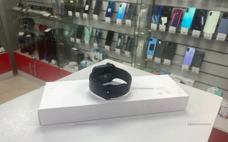 Часы Apple Watch SE2 44mm