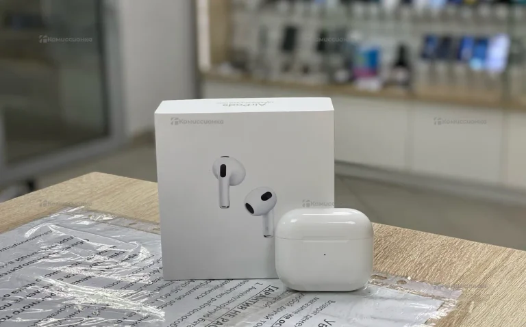 Наушники  AirPods 4