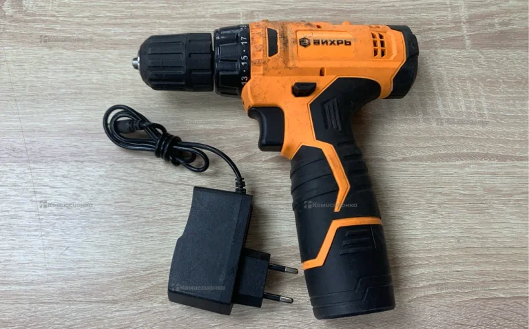 Шуруповерт Вихрь ДА-12Л-2К