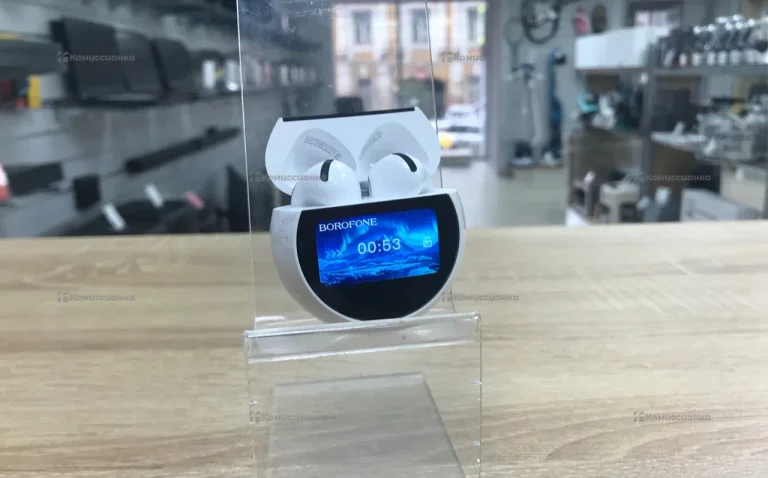 Наушники  с экраном